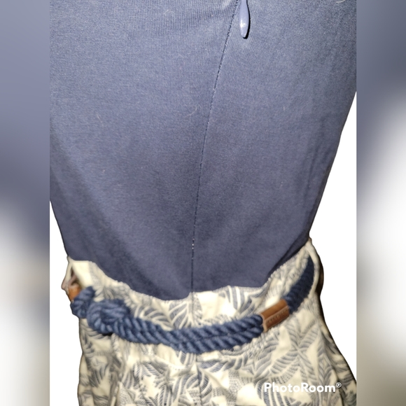 Tommy Hilfiger Sleeveless Side Zip Tropical Print Belted Summer Dress sz S - Picture 3 of 3